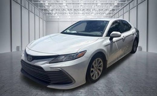 2022 Toyota Camry LE