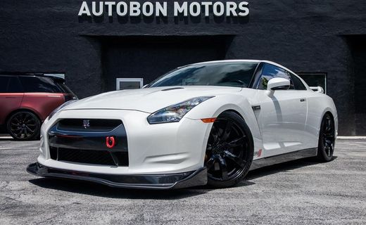2010 Nissan GT-R Premium