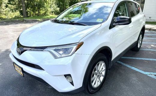 2017 Toyota RAV4 LE