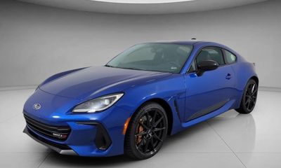 2026 Subaru BRZ tS