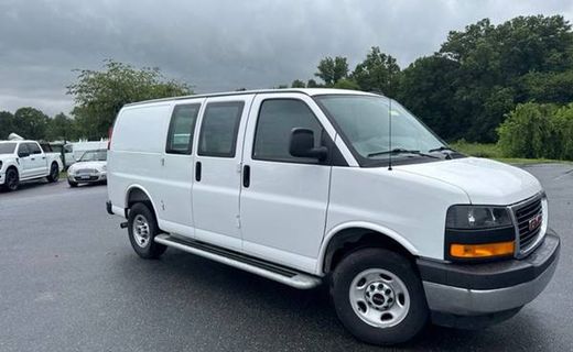 2025 GMC Savana 2500