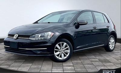 2018 Volkswagen Golf S SE