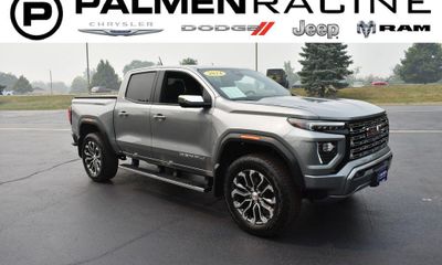 2024 GMC Canyon Denali