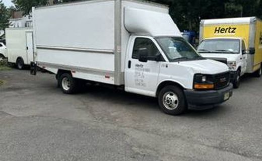 2017 GMC Savana 3500