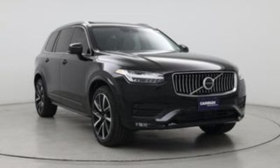 2021 Volvo XC90 Momentum