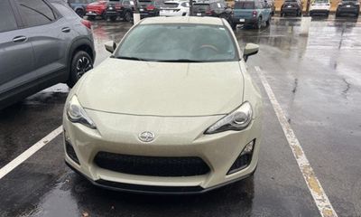2016 Toyota Scion FR-S STD