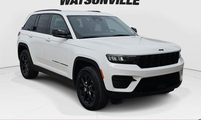 2024 Jeep Grand Cherokee Laredo