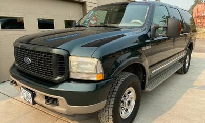 2003 Ford Excursion Limited