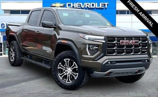 2024 GMC Canyon AT4