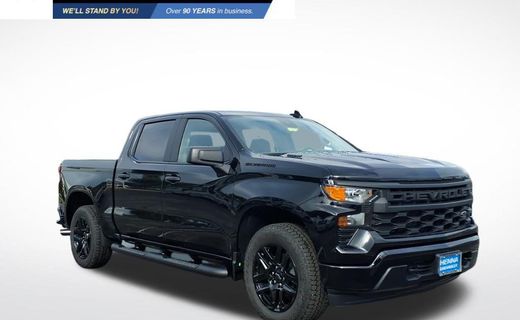 2026 Chevrolet Silverado Custom