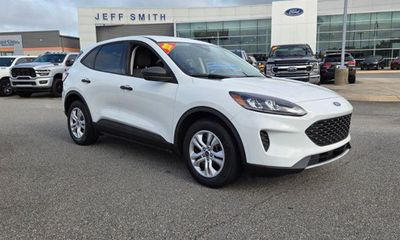 2022 Ford Escape S