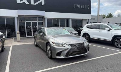 2018 Lexus LS 500