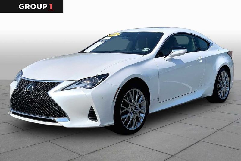 2022 Lexus RC — a typically priced live listing