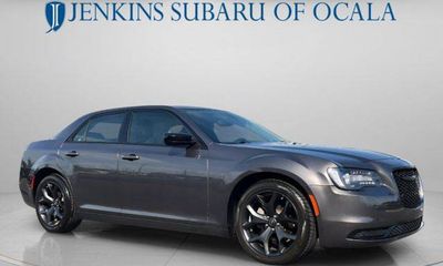 2023 Chrysler 300 Touring