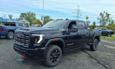 2026 GMC Sierra HD SLE