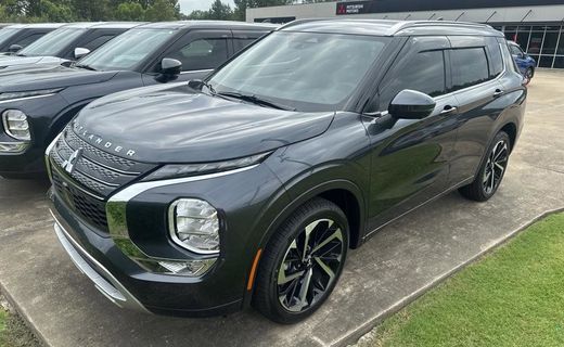 2024 Mitsubishi Outlander SEL