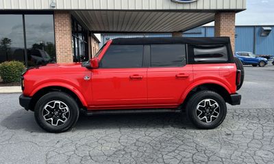 2023 Ford Bronco Base Big Bend