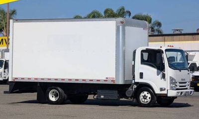 2019 Isuzu NPR-HD