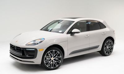 2026 Porsche Macan T