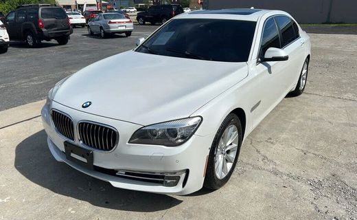 2013 BMW 740LI