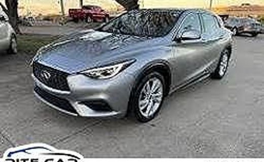 2018 Infiniti QX30 Premium