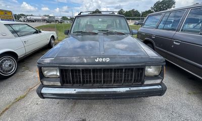 1993 Jeep Cherokee Sport
