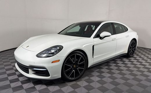 2019 Porsche Panamera