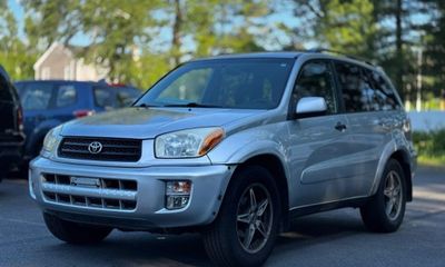 2003 Toyota RAV4 Base