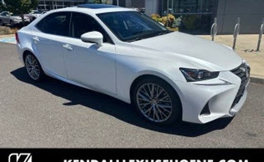 2017 Lexus IS 200T