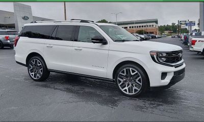 2027 Ford Expedition MAX Platinum