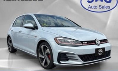 2018 Volkswagen Golf GTI S SE Autobahn