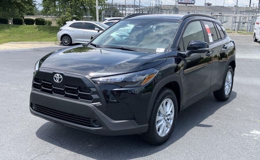 2026 Toyota Corolla Cross LE