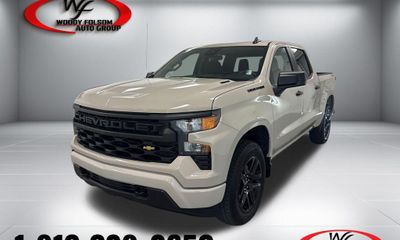 2026 Chevrolet Silverado Custom