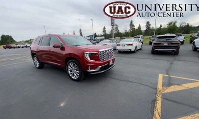 2026 GMC Acadia Denali