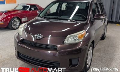 2010 Toyota Scion XD Base