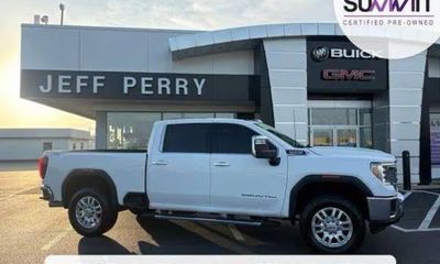 2023 GMC Sierra HD SLT
