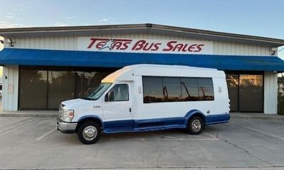 2015 Ford E-Series Chassis E 350 Super