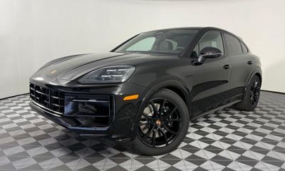 2026 Porsche Cayenne E Hybrid Coupe