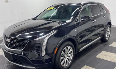 2019 Cadillac XT4 Premium Luxury