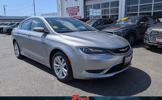 2016 Chrysler 200 Limited