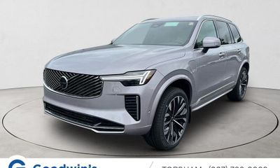 2026 Volvo XC90 Plus Bright