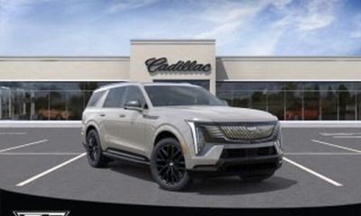 2026 Cadillac Escalade IQL Sport 1