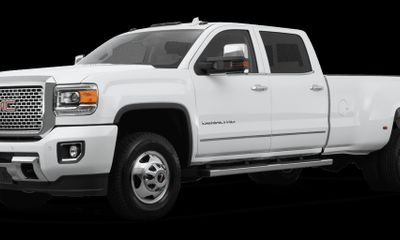 2016 GMC Sierra Denali