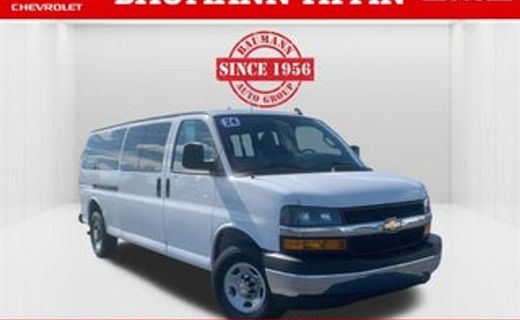 2026 Chevrolet Express 4500 Cutaway 177