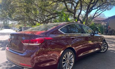2016 Hyundai Genesis