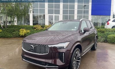 2026 Volvo XC90 Plus Bright