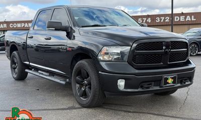 2018 Ram 1500 SLT