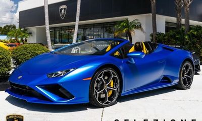 2022 Lamborghini Huracan EVO Spyder