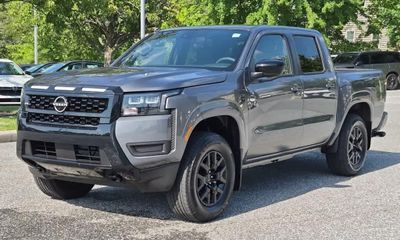 2026 Nissan Frontier SV
