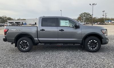 2024 Nissan Titan